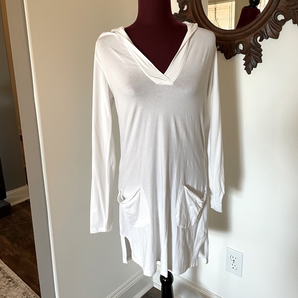 COOLIBAR - UPF 50+ Catalina Beach Cover Up - Size S